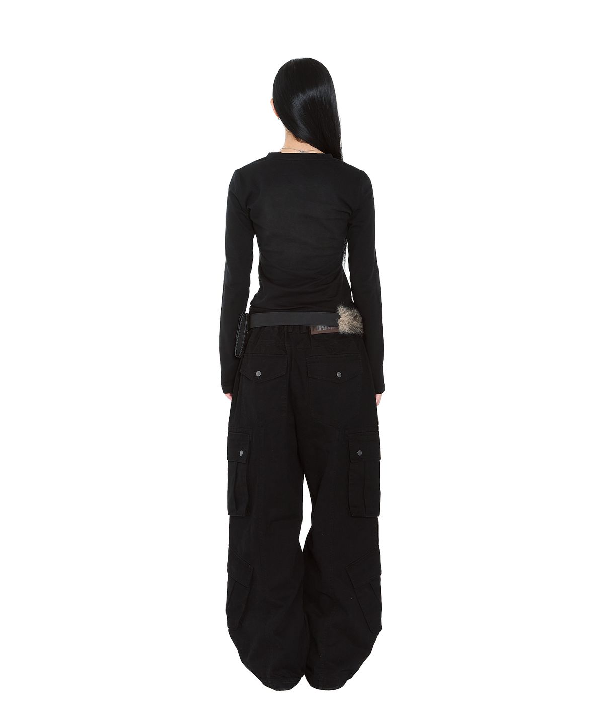 아캄(AAKAM) Knee Pin-Tuck Double Pocket Cargo Pants (Black)