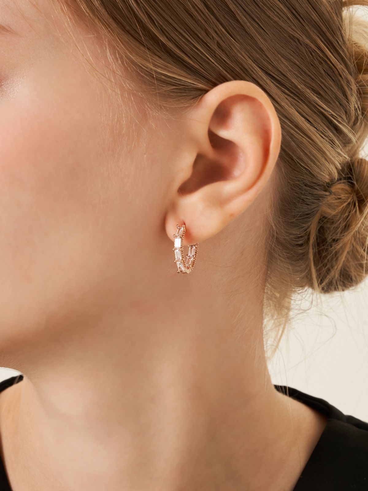 가이거주얼리(GEIGERJEWELRY) 18K GF 테파 스톤  원터치 링 귀걸이 GI8KPEE080