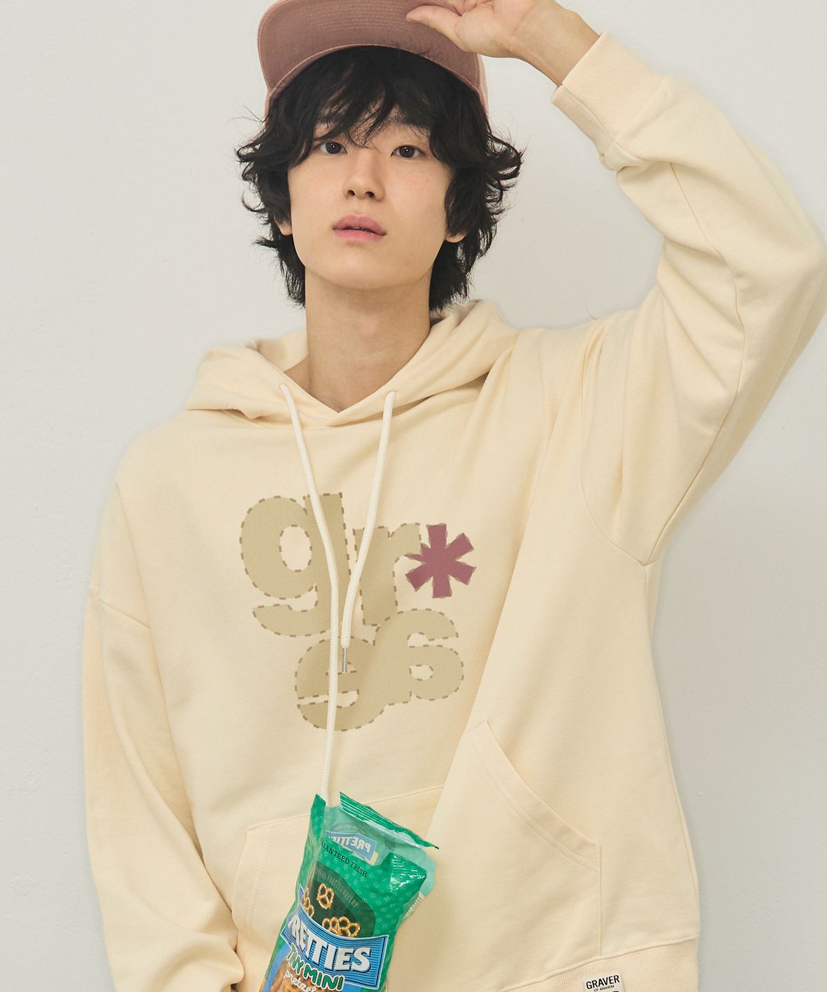 그레이버(GRAVER) [UNISEX]GRAE-S 후드티_크림
