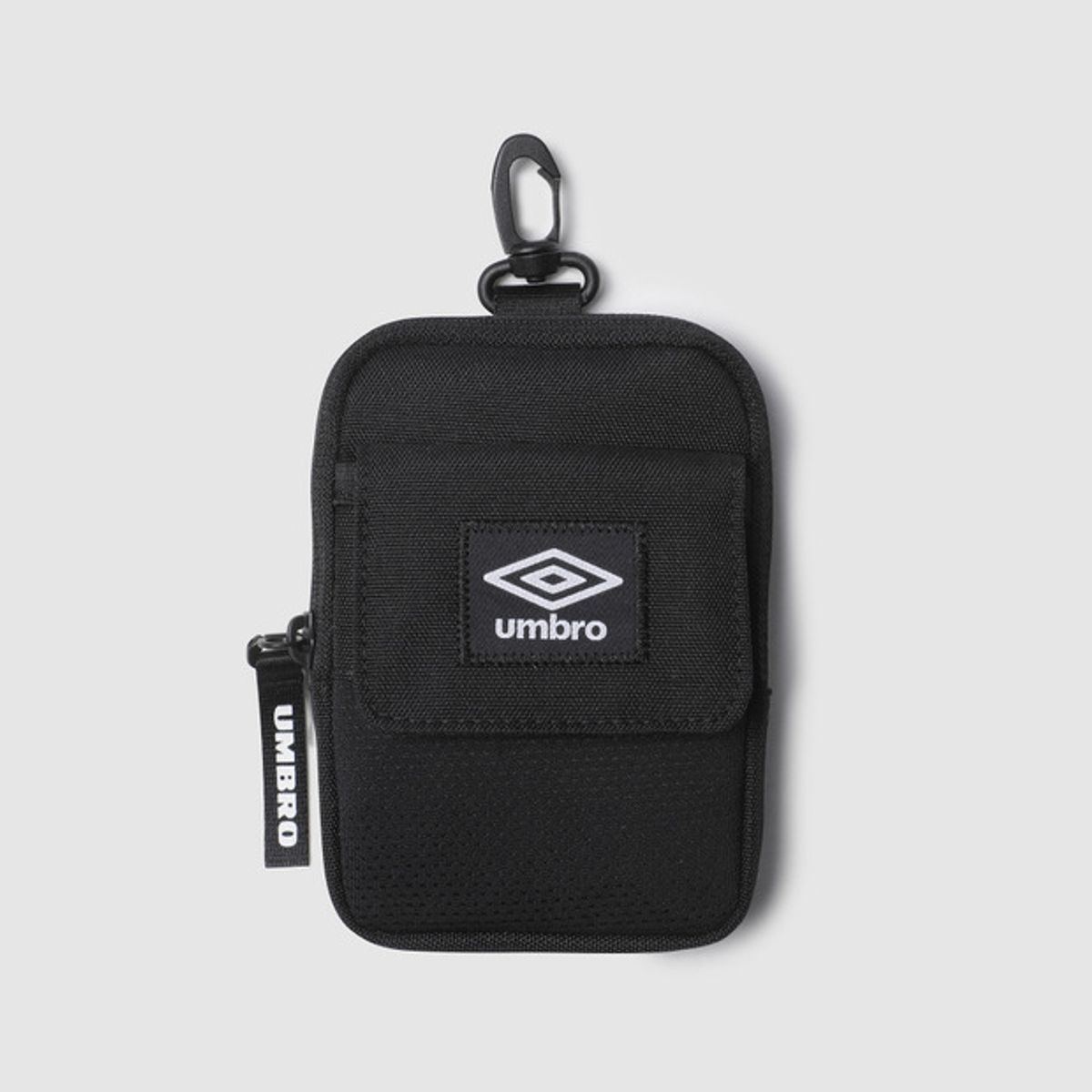 엄브로(UMBRO) 랜야드 크로스백 블랙 UR123SAO16