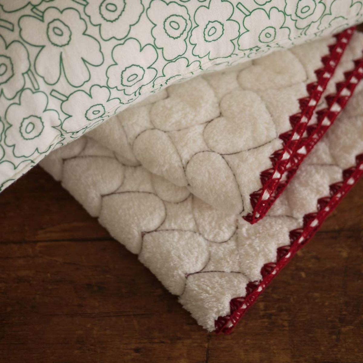 봄봄패브릭스(BOMBOM FABRICS) Gauze & Fleece Heart winter blanket