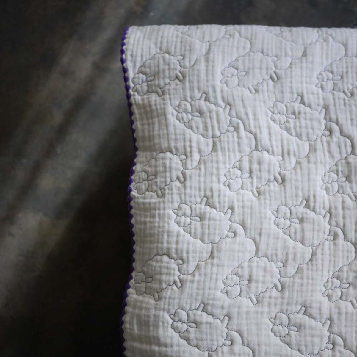 봄봄패브릭스(BOMBOM FABRICS) Gauze & Fleece  sheep winter blanket