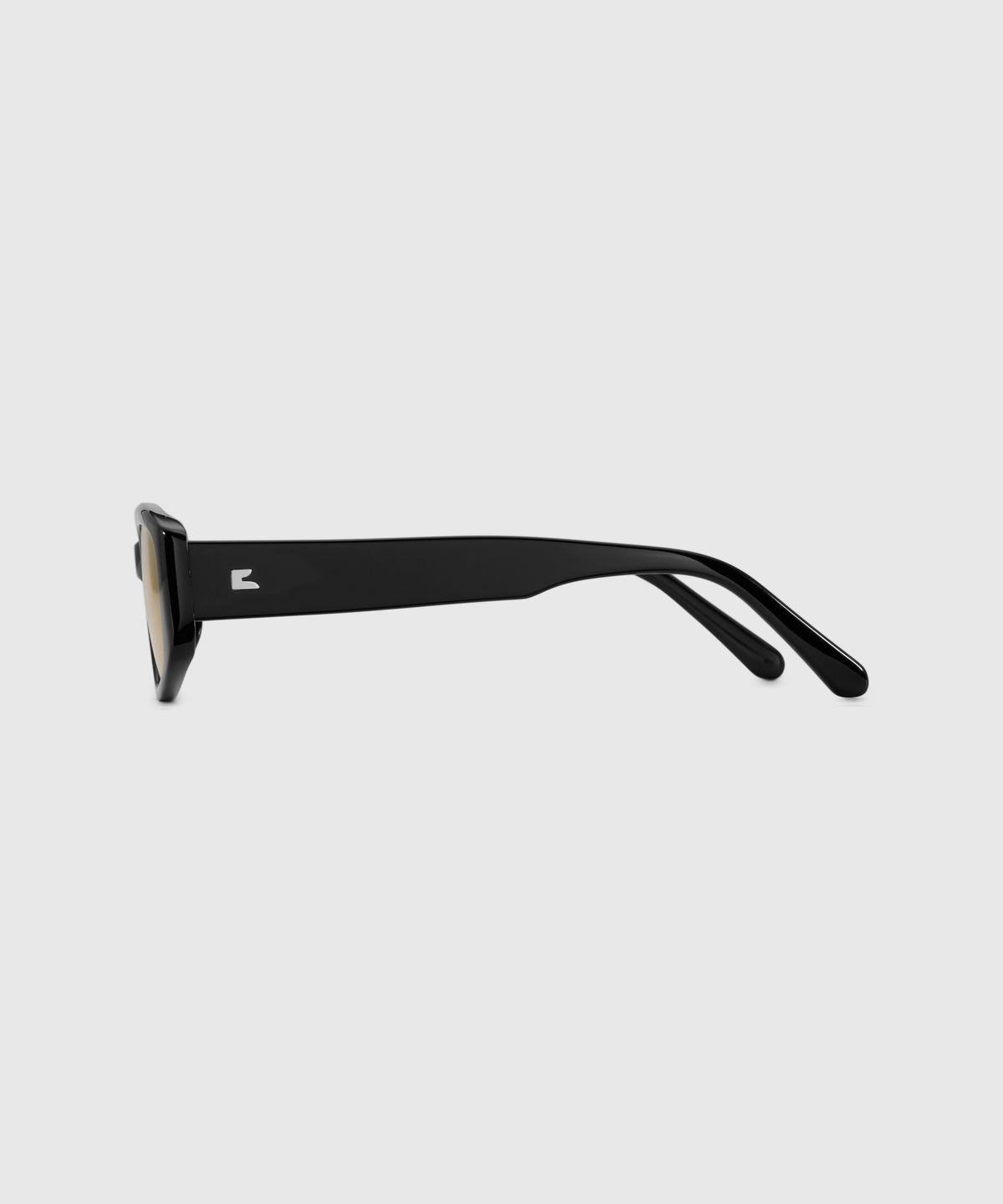 블루엘리펀트(BLUE ELEPHANT) VIRO yellow tint