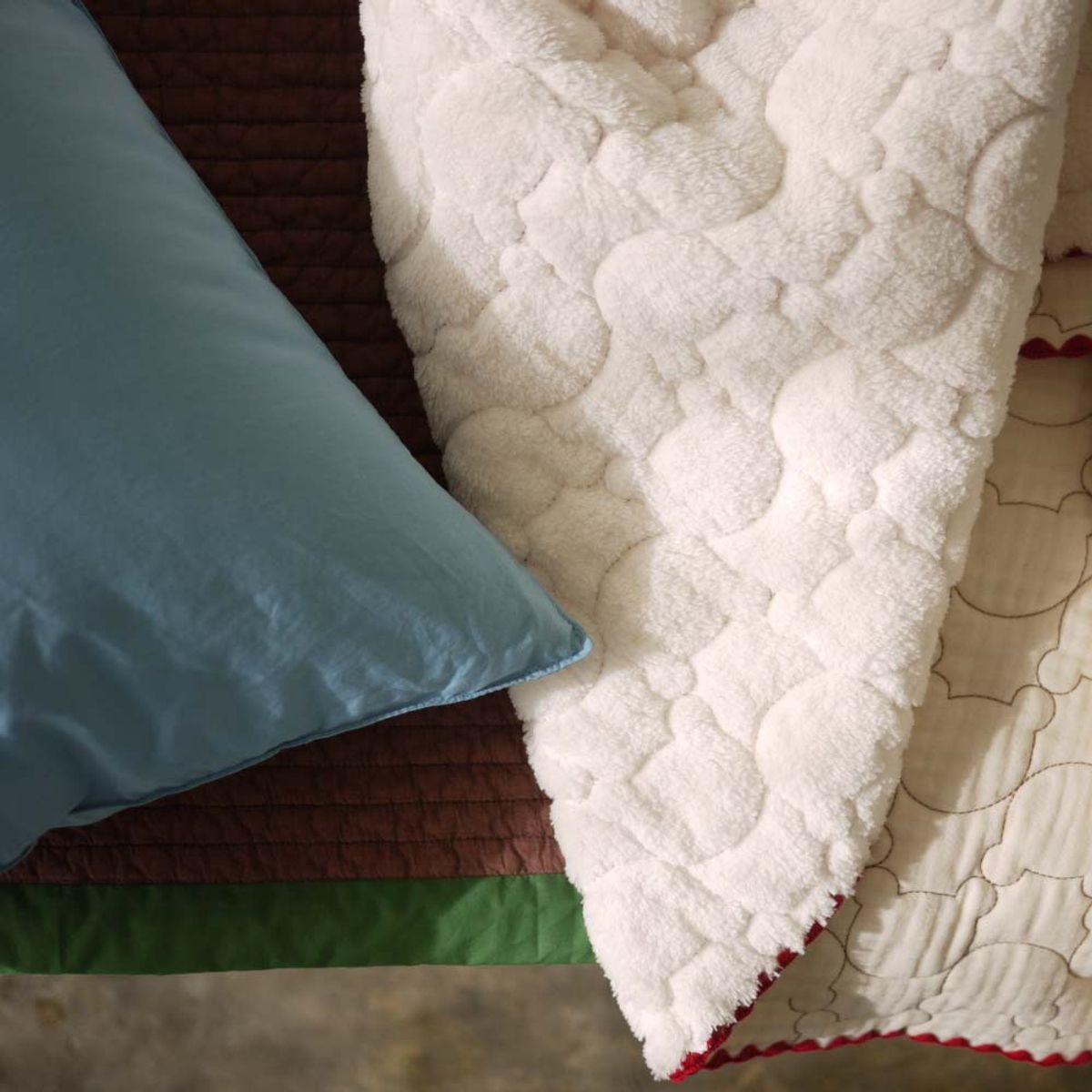 봄봄패브릭스(BOMBOM FABRICS) Gauze & Fleece Bear winter blanket