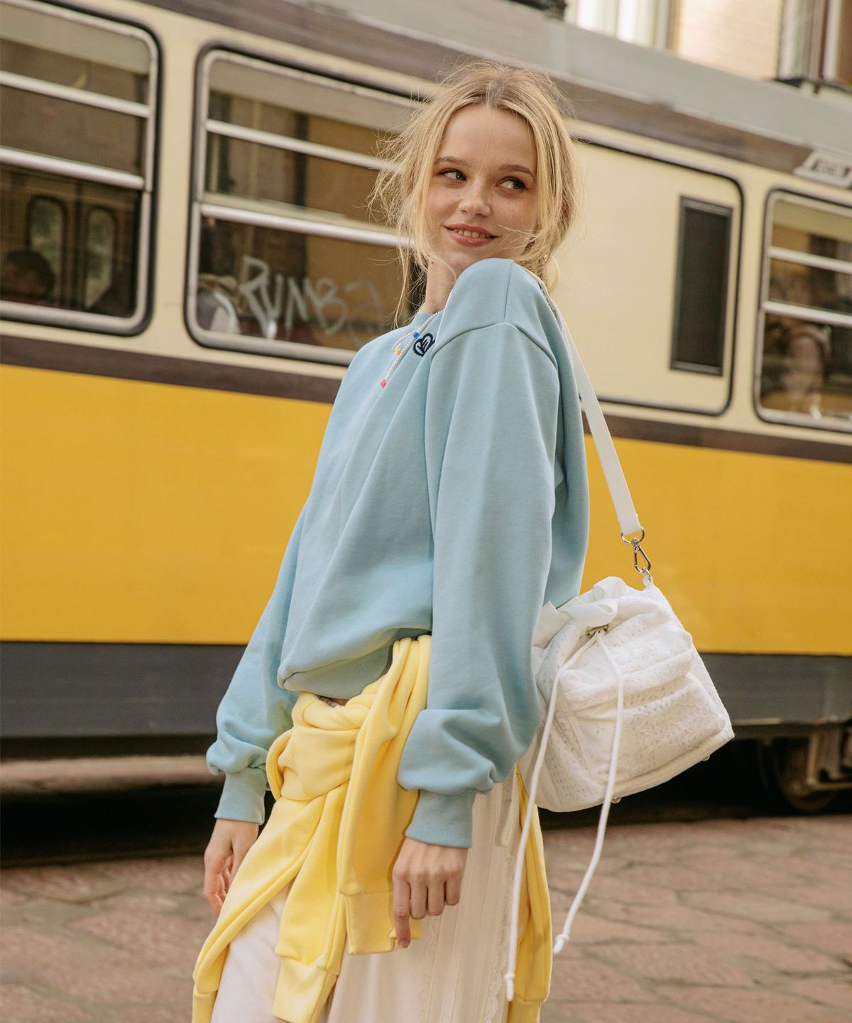 노브포에티(NOVE POETI) NOVE RO BAG_IV 노브 로 백 아이보리