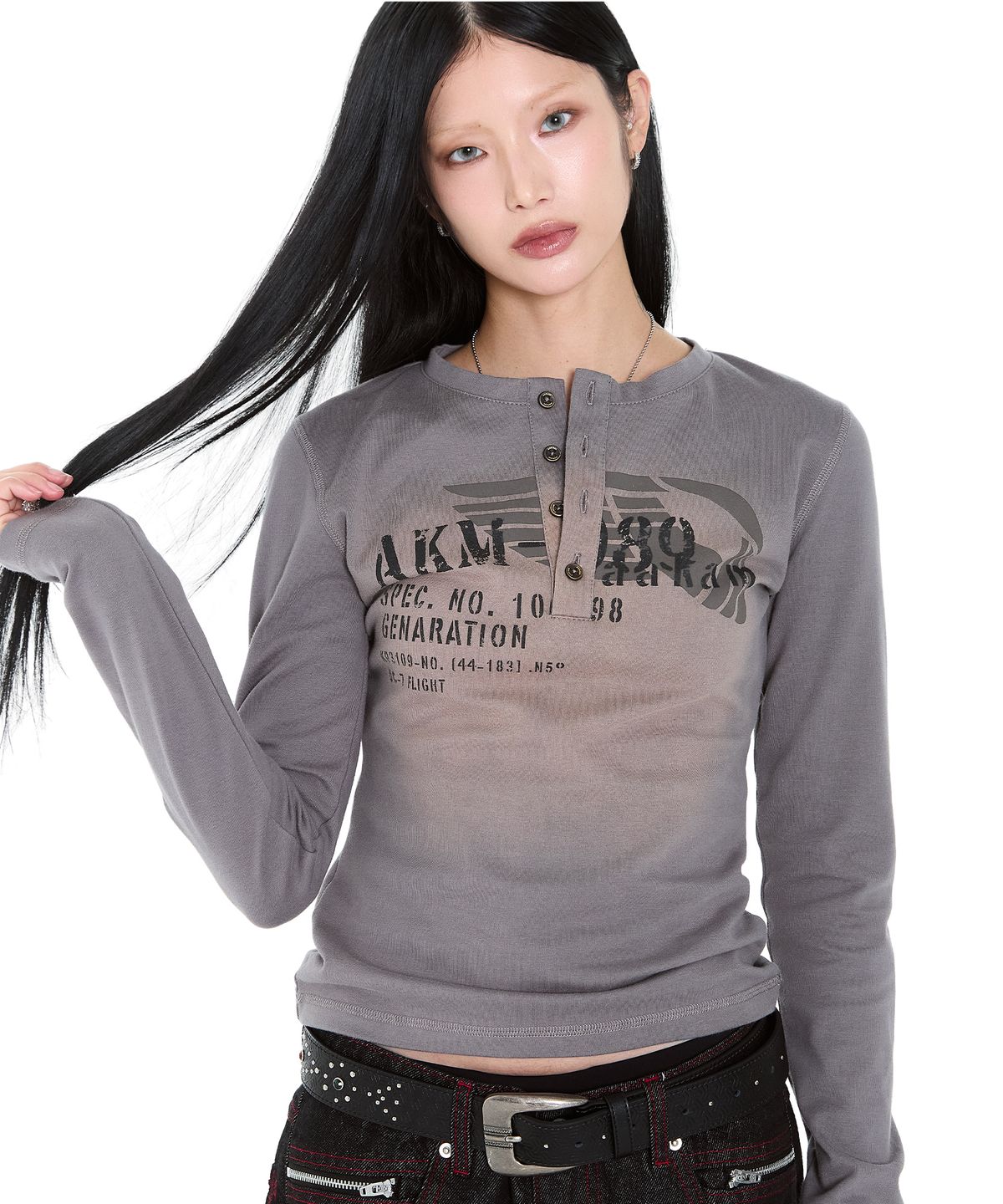 아캄(AAKAM) Button Lettering Long Sleeve (Brown)