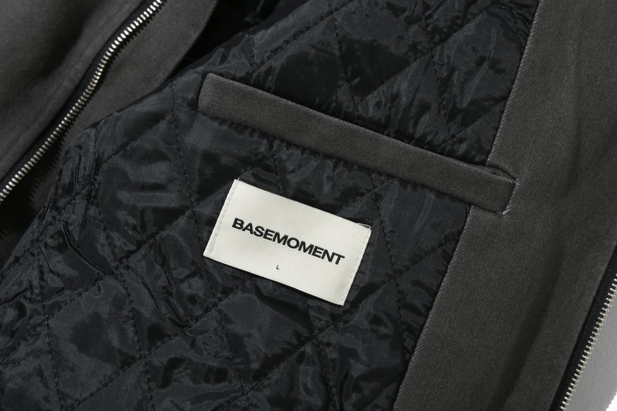 베이스모먼트(BASEMOMENT) 피그먼트 패디드 크롭 워크자켓 차콜