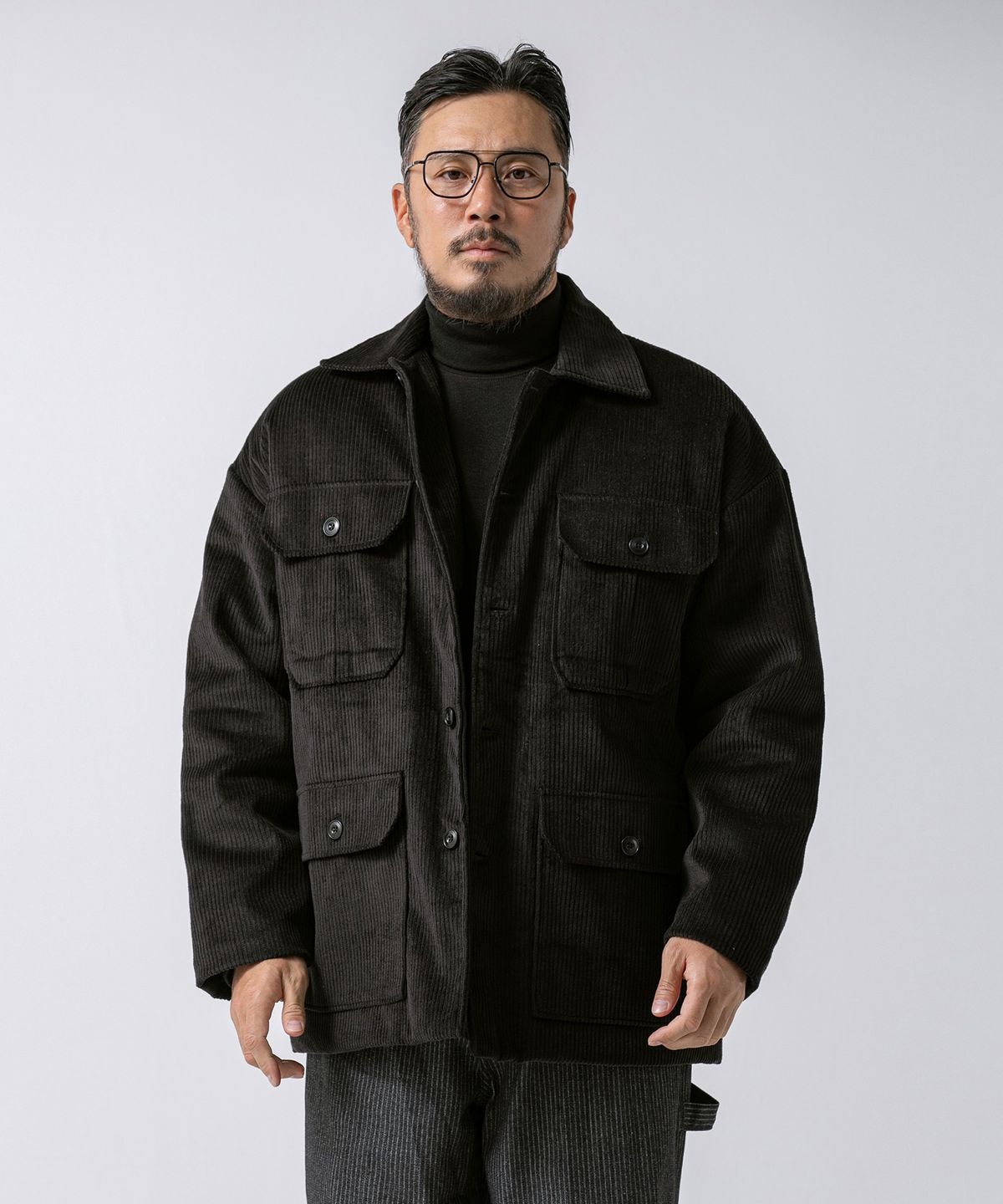 러기드하우스(RUGGED HOUSE) 코듀로이 퀼티드 헌팅 자켓