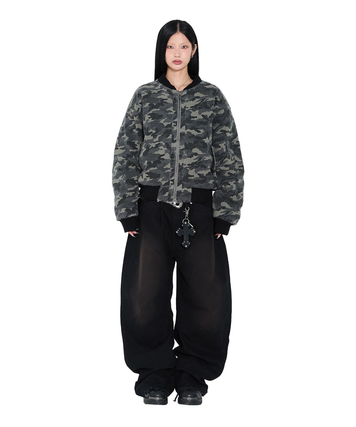 아캄(AAKAM) Distressed Cotton MA-1 Jacket (Camo)