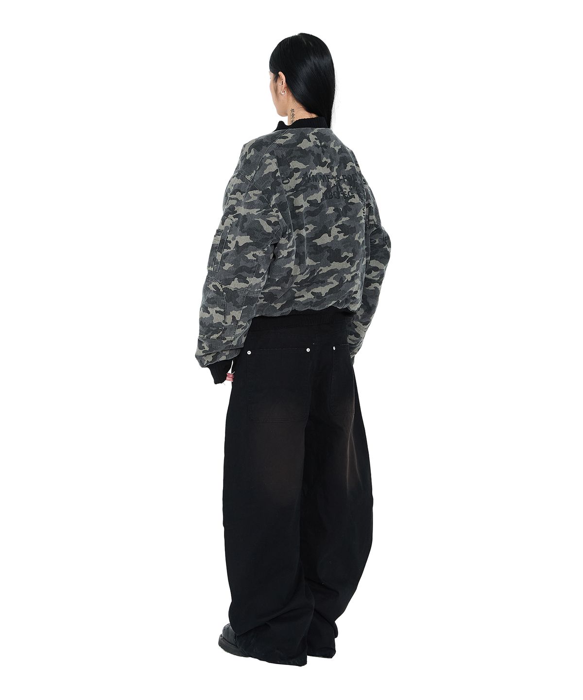 아캄(AAKAM) Distressed Cotton MA-1 Jacket (Camo)