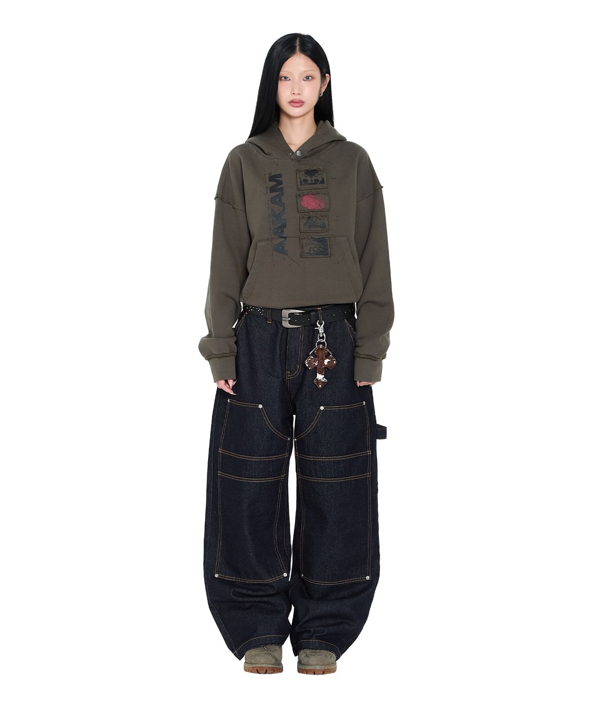 아캄(AAKAM) Buttoned Patch Hoodie (Khaki)
