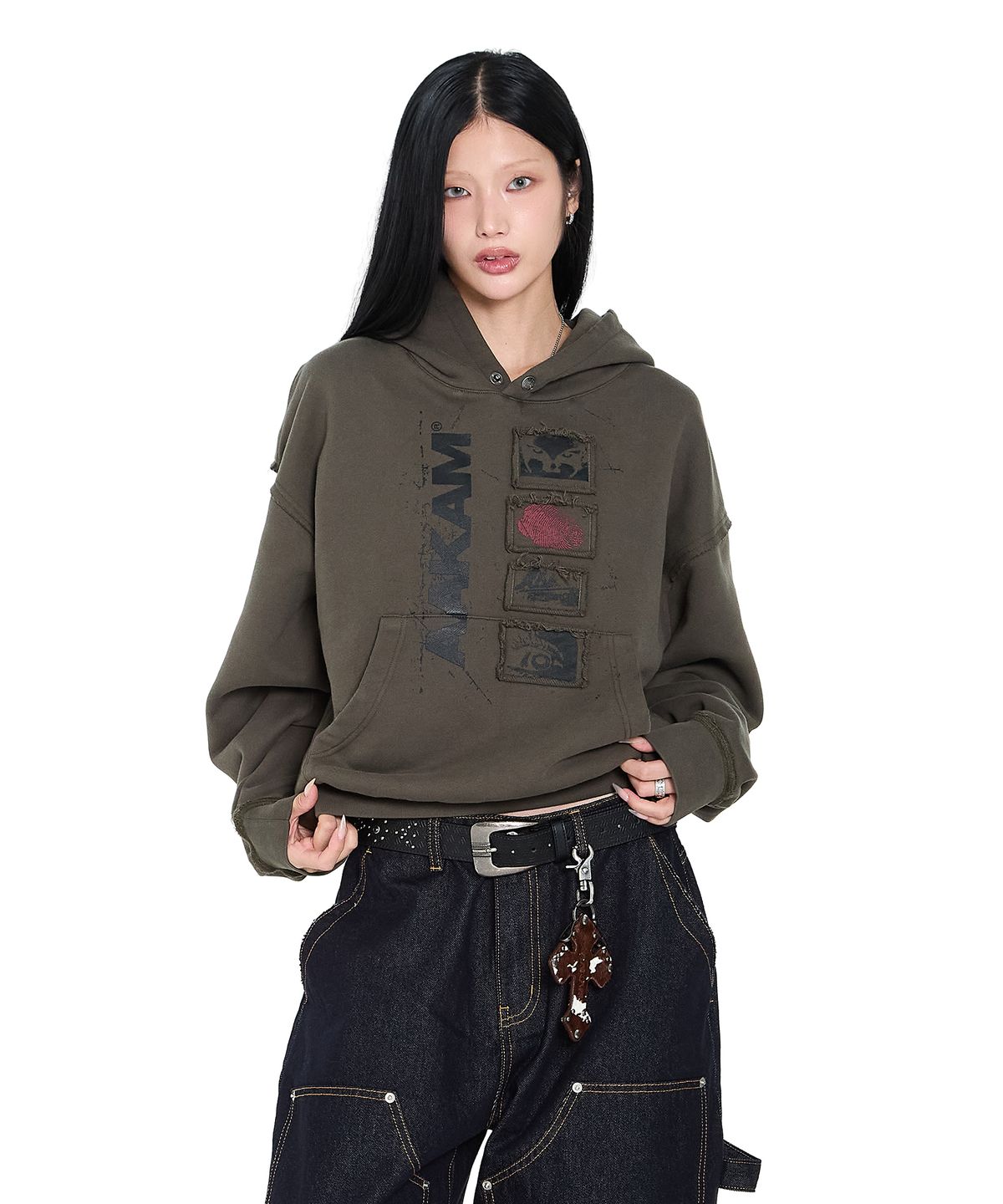 아캄(AAKAM) Buttoned Patch Hoodie (Khaki)