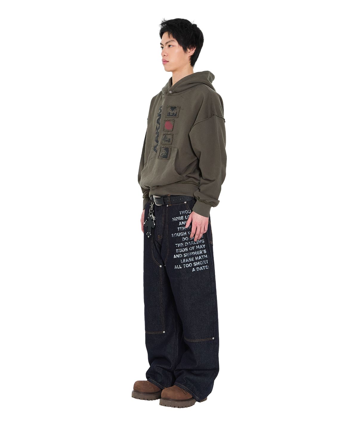 아캄(AAKAM) Buttoned Patch Hoodie (Khaki)