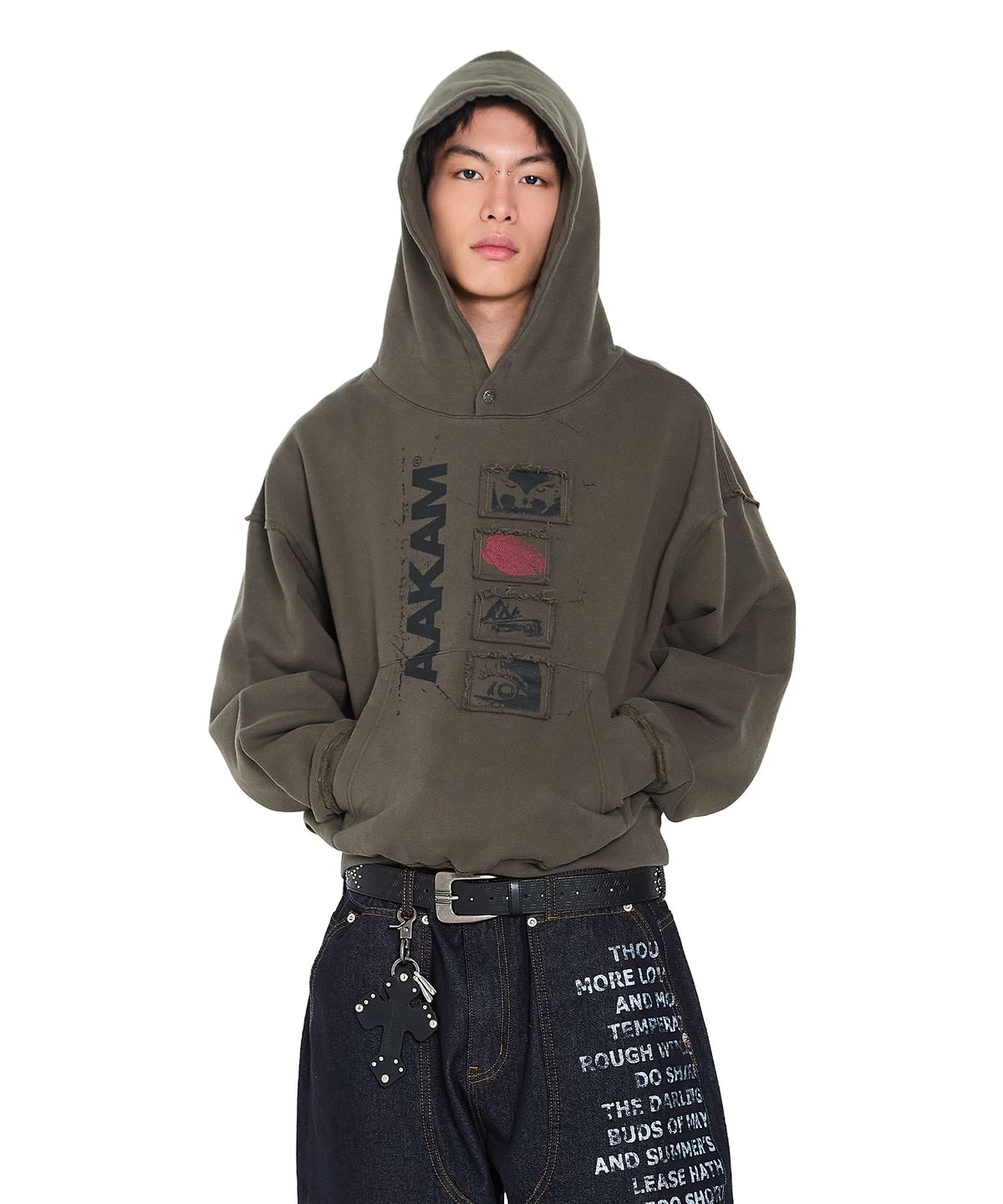 아캄(AAKAM) Buttoned Patch Hoodie (Khaki)