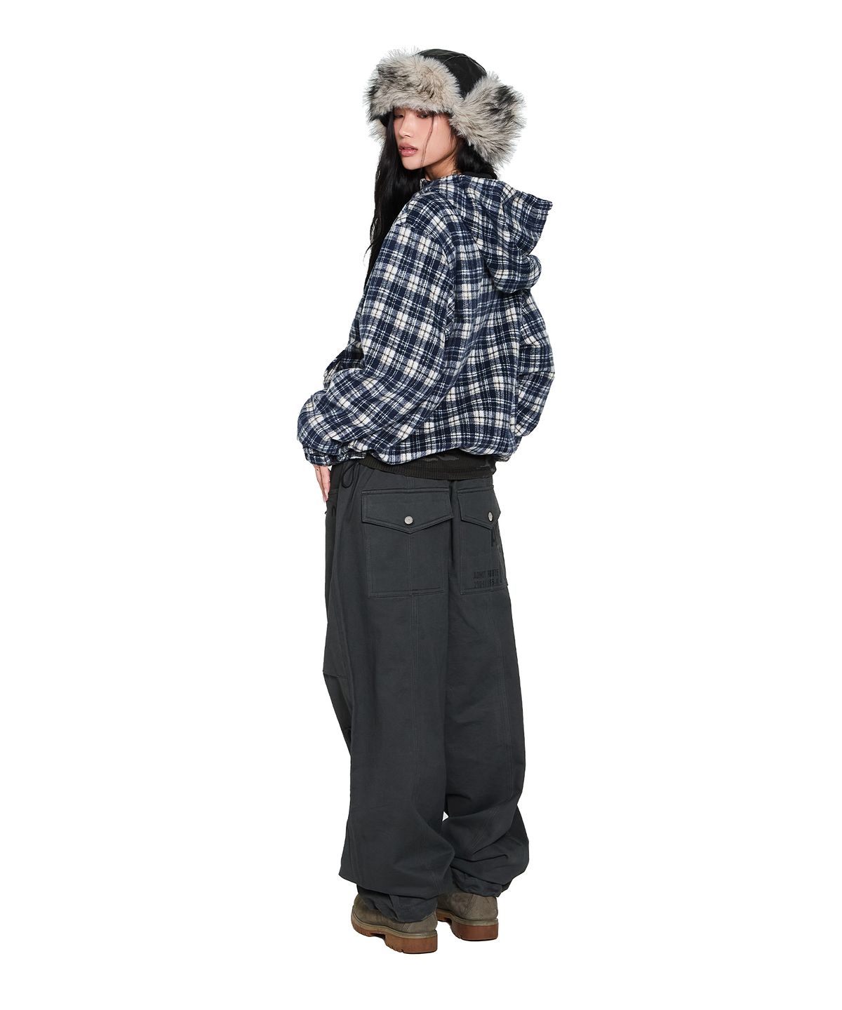 아캄(AAKAM) Reversible Check Hooded Jacket (Black)