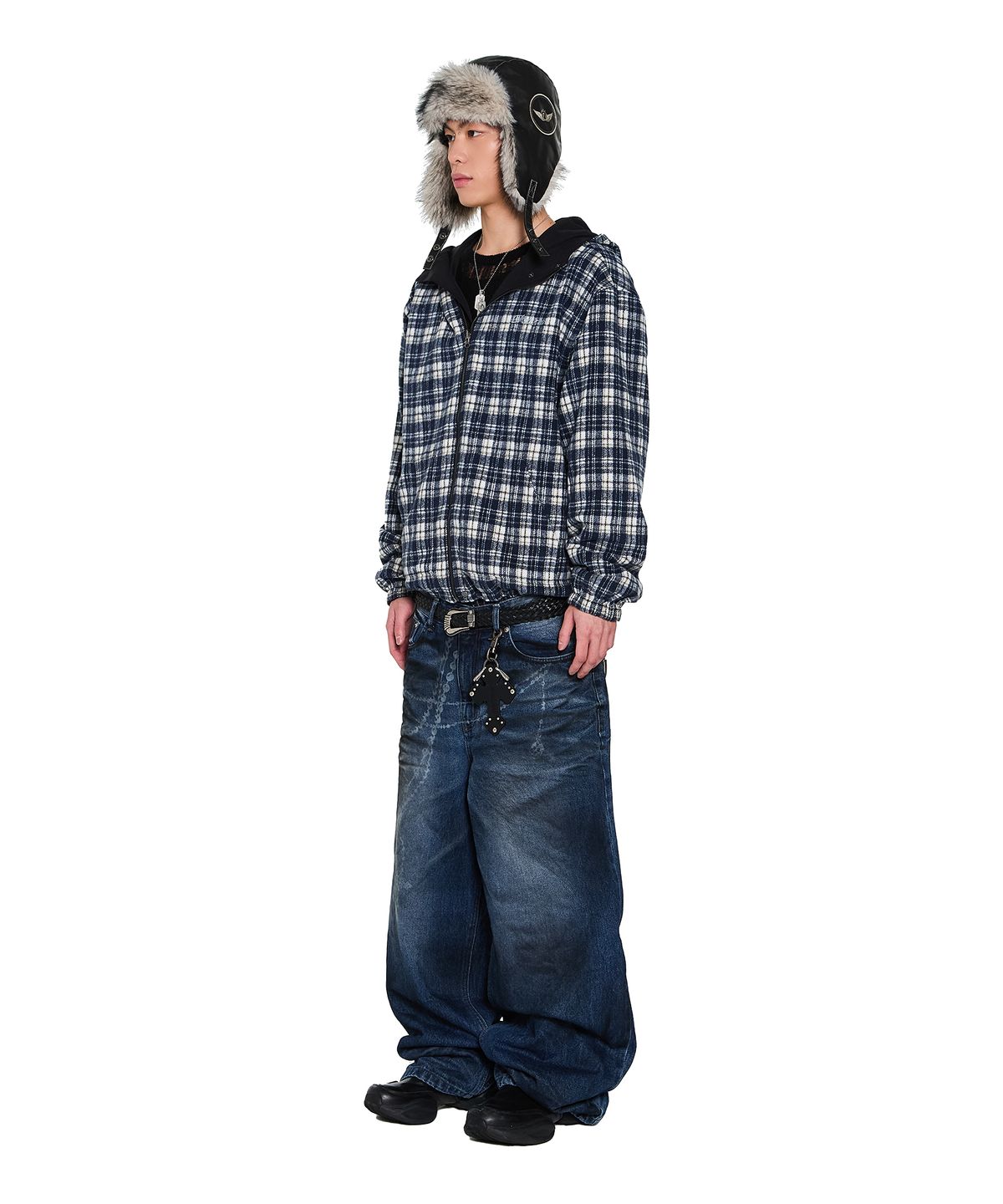 아캄(AAKAM) Reversible Check Hooded Jacket (Black)
