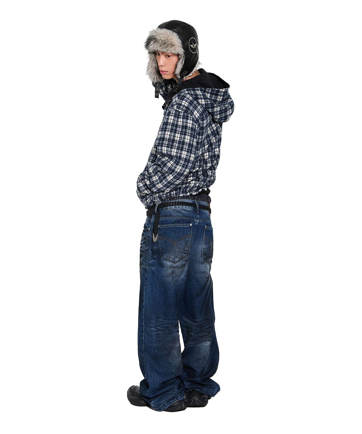 아캄(AAKAM) Reversible Check Hooded Jacket (Black)