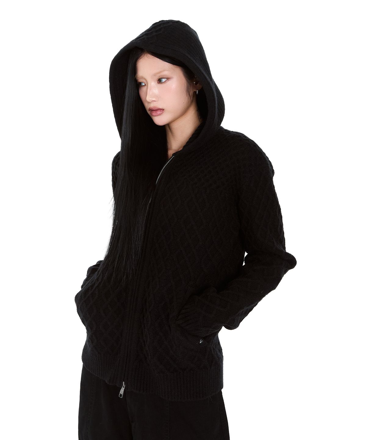 아캄(AAKAM) Cable Knitted Zip-Up Hoodie (Black)