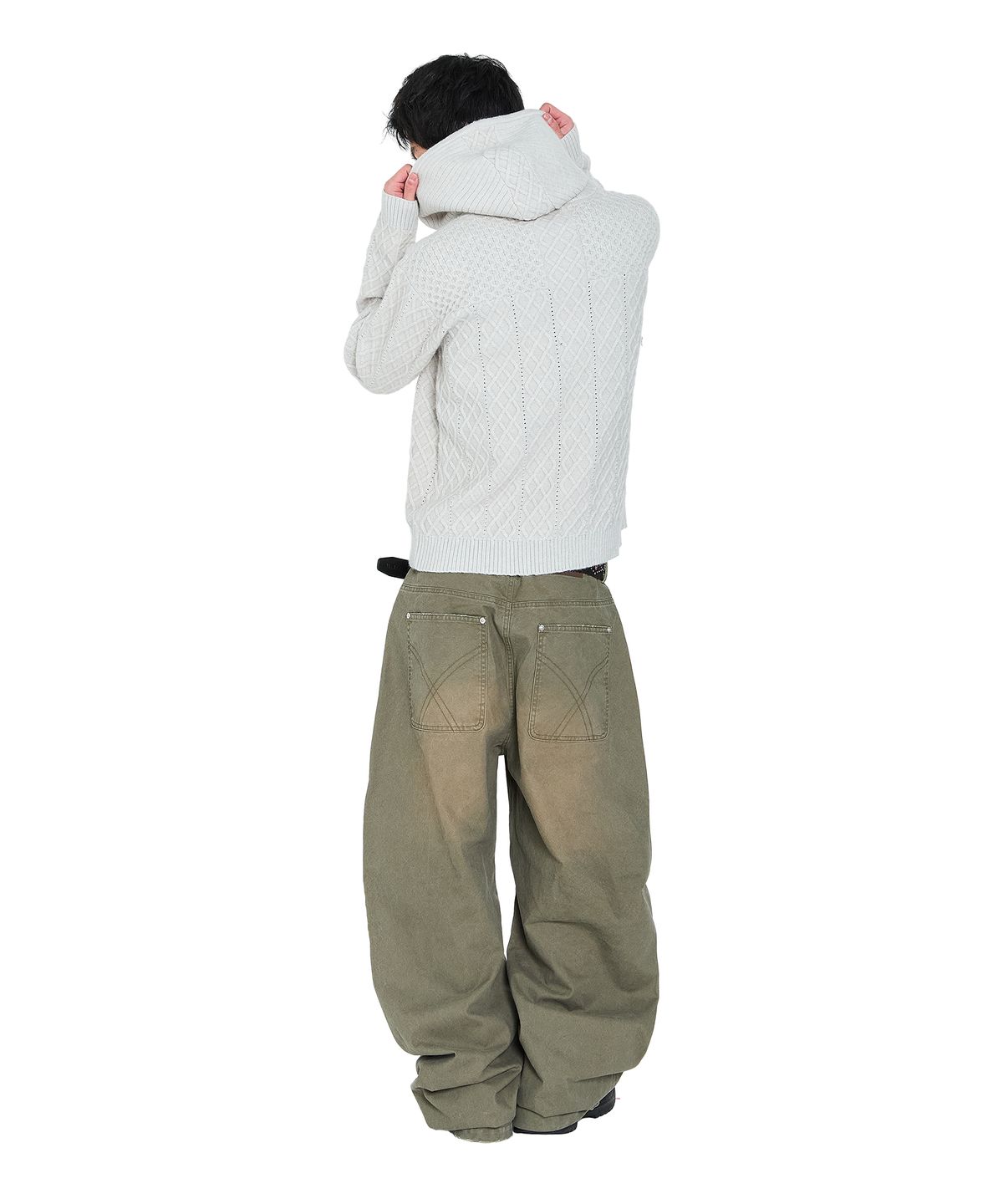 아캄(AAKAM) Cable Knitted Zip-Up Hoodie (Gray)