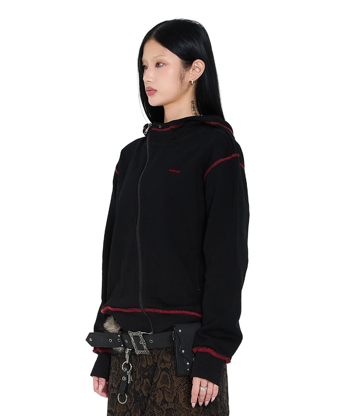 아캄(AAKAM) Oblique Zippered Cotton Zip-Up (Black)