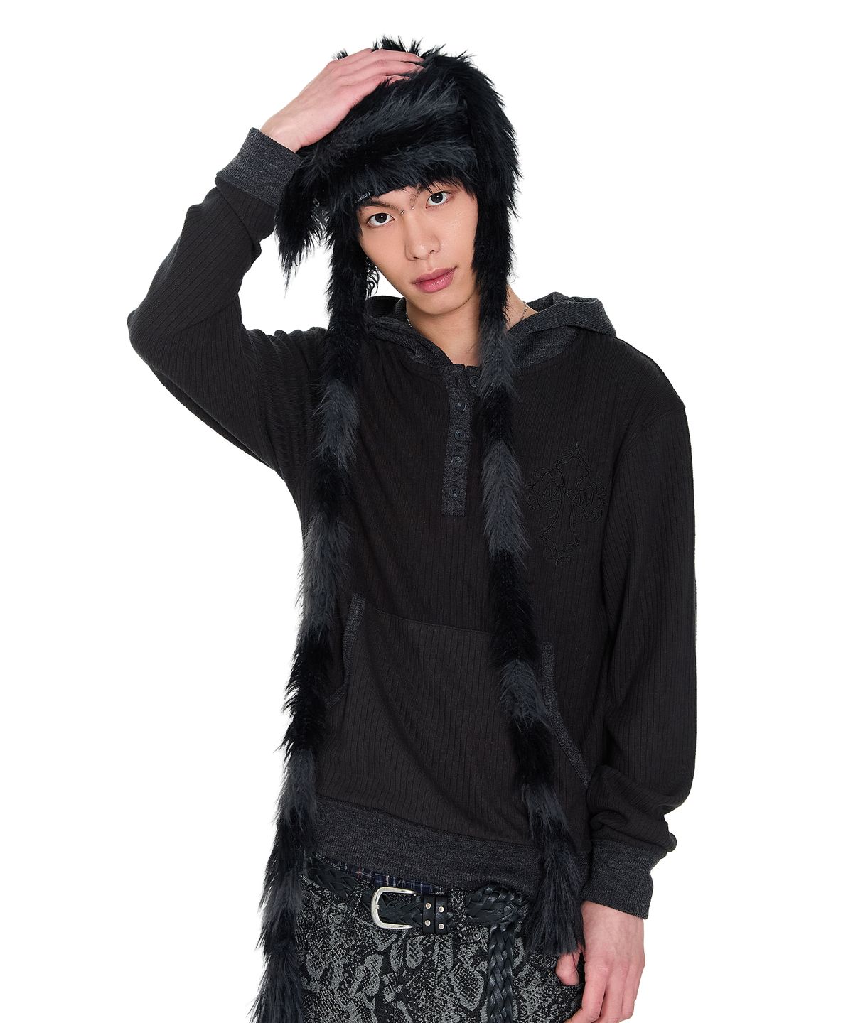아캄(AAKAM) Hairy Puppy Hat (Black)