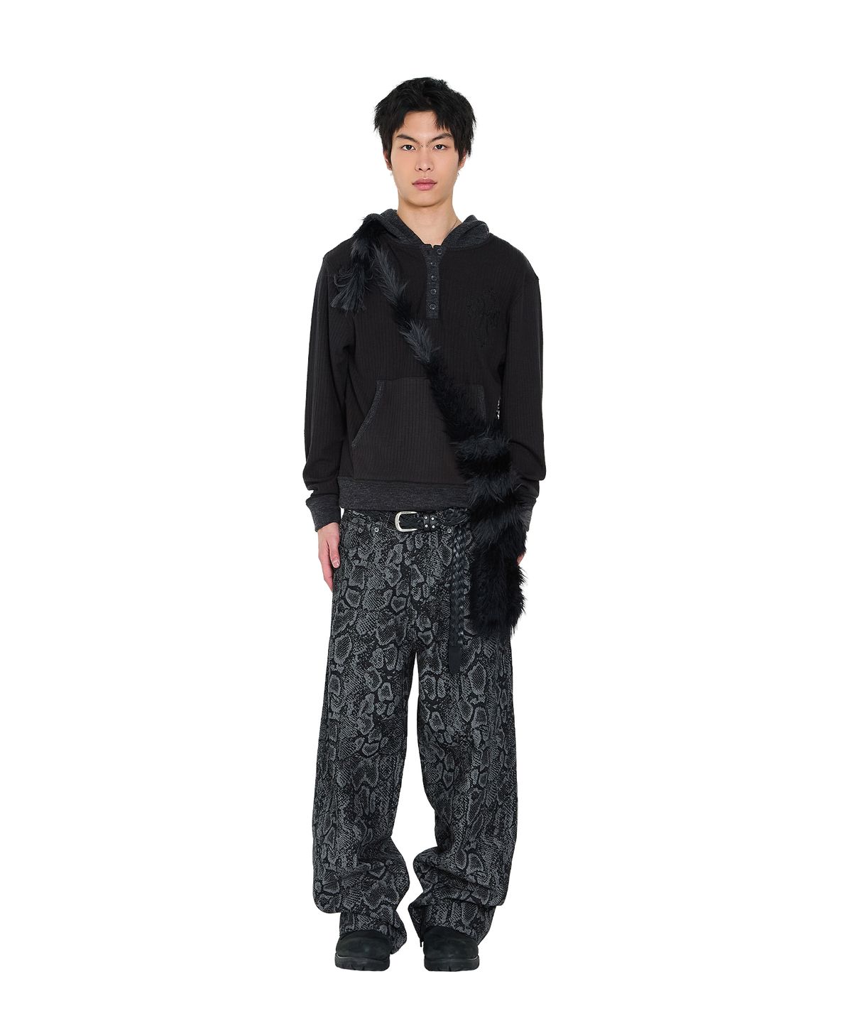 아캄(AAKAM) Hairy Puppy Hat (Black)