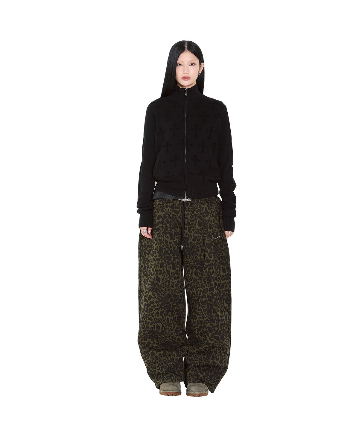 아캄(AAKAM) AKM CROS2 Leopard Sweatpants (Khaki)