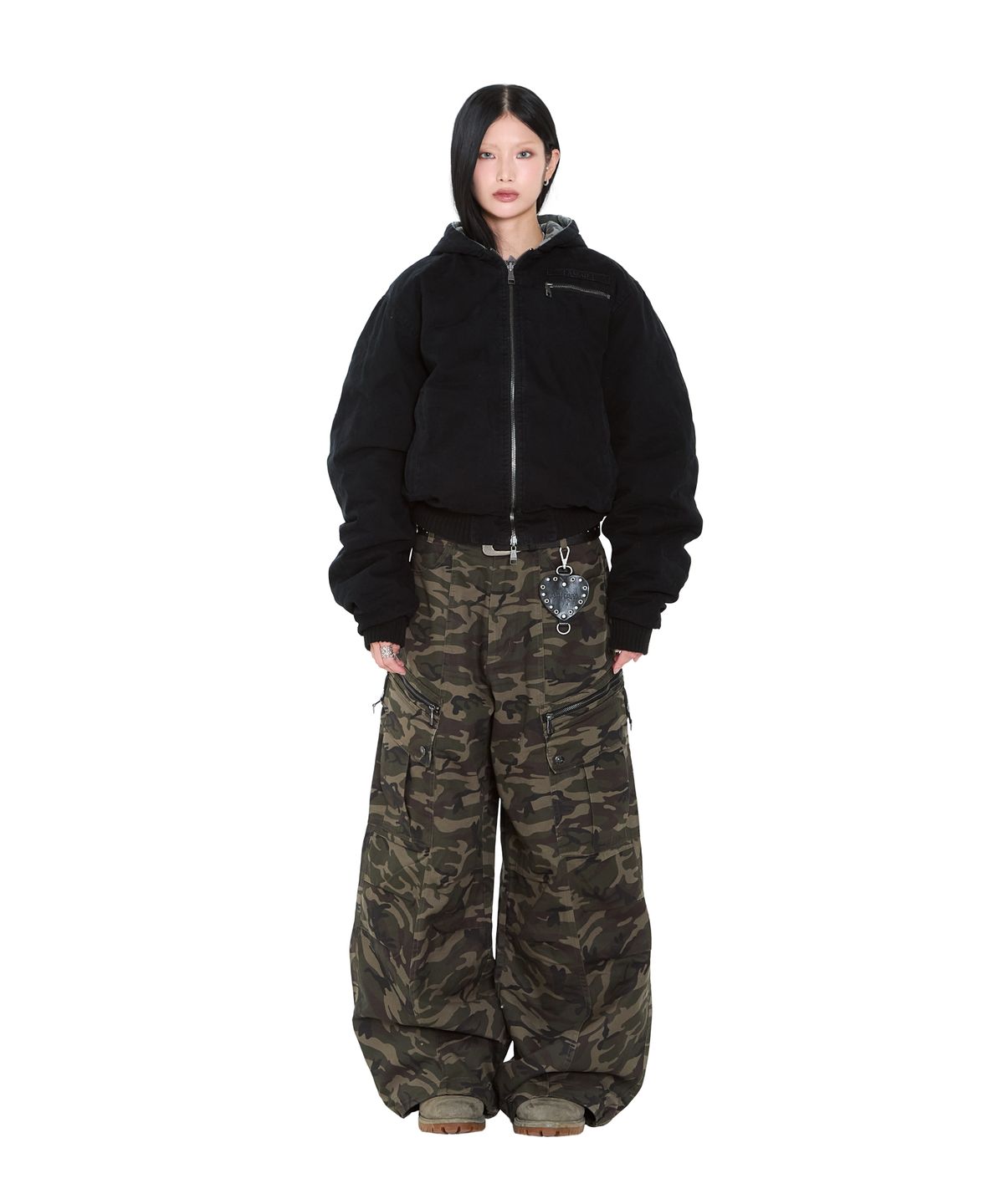아캄(AAKAM) Camouflage Reversible Puffer Jacket (Black)