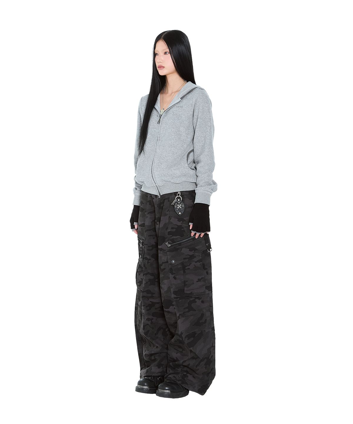 아캄(AAKAM) Incision Terry Zip-Up Hoodie (Gray)