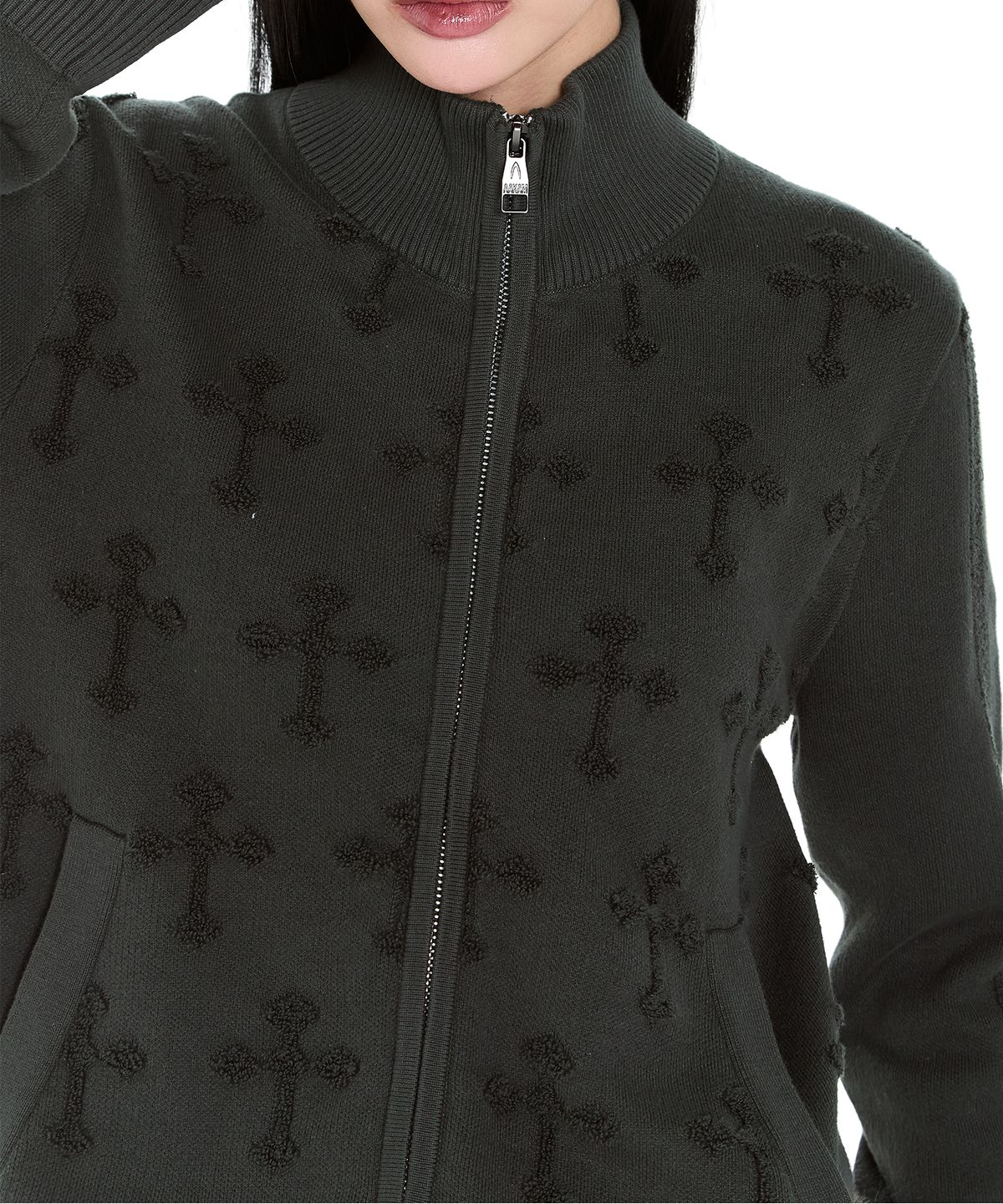 아캄(AAKAM) Cross Boucle Knit Zip-Up (Khaki)