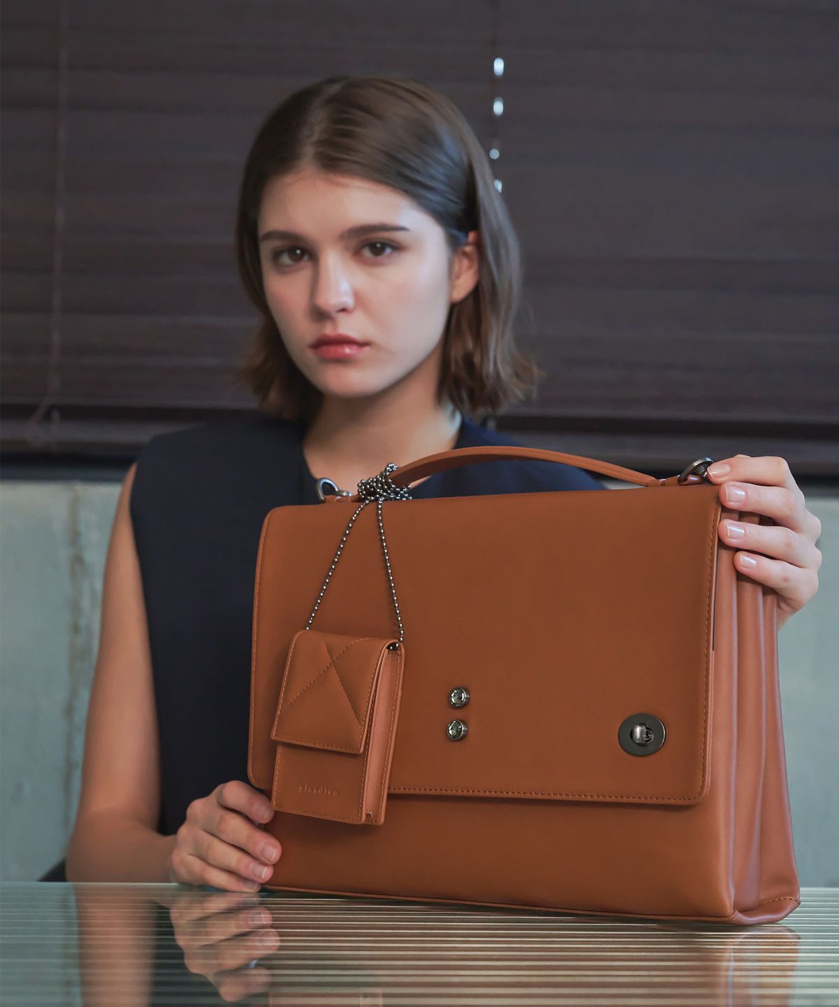 플라디코(PLAADICO) plaadico_s Satchel, Caramel Tan