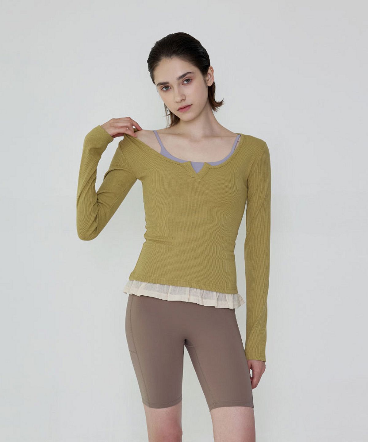 데비웨어(DEVIWEAR) 세지아 레이스 롱슬리브 DEVI-T0140-올리브