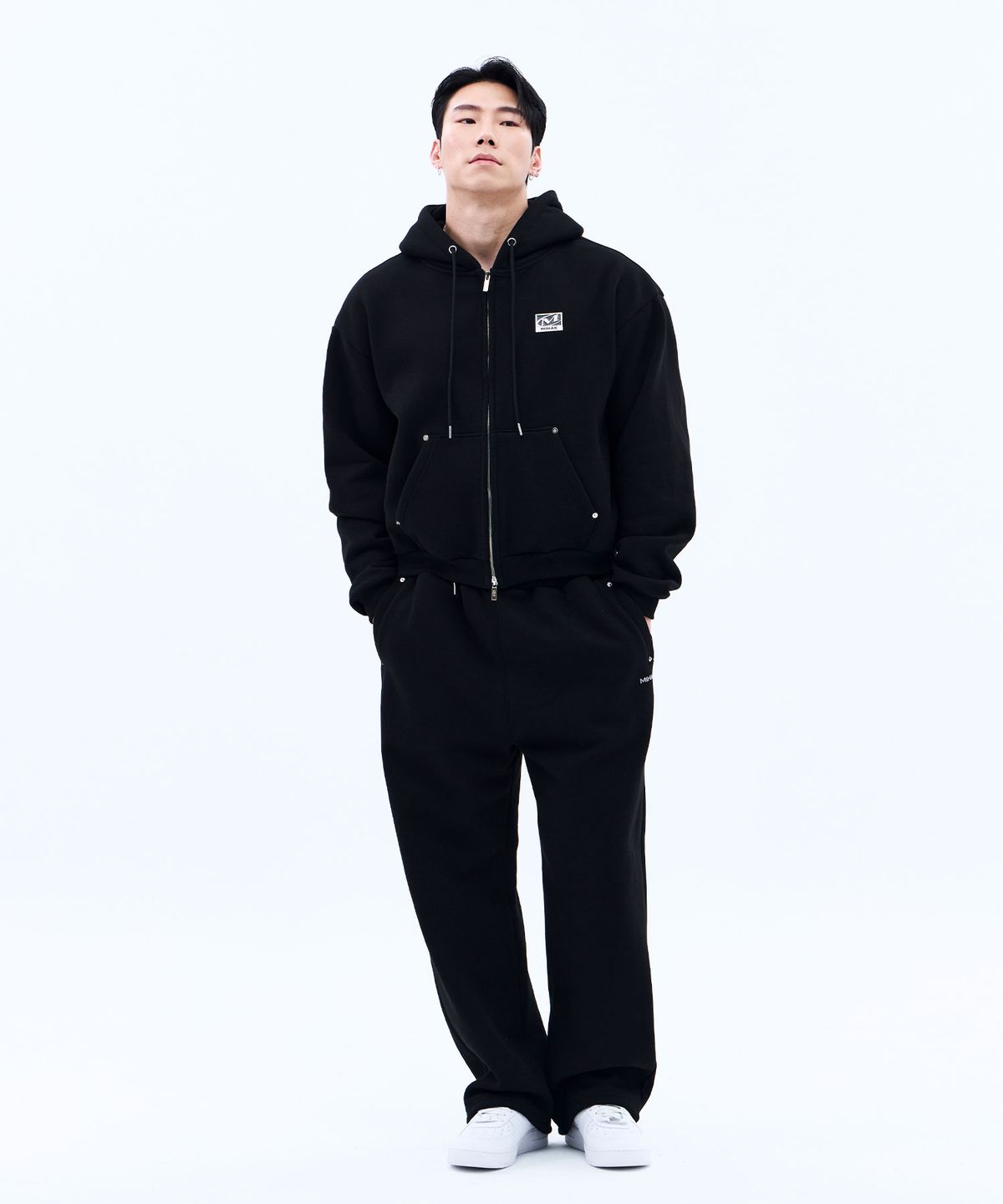 미학(MIHAK) 메탈 플레이트 기모 후디 집업 (BLACK)