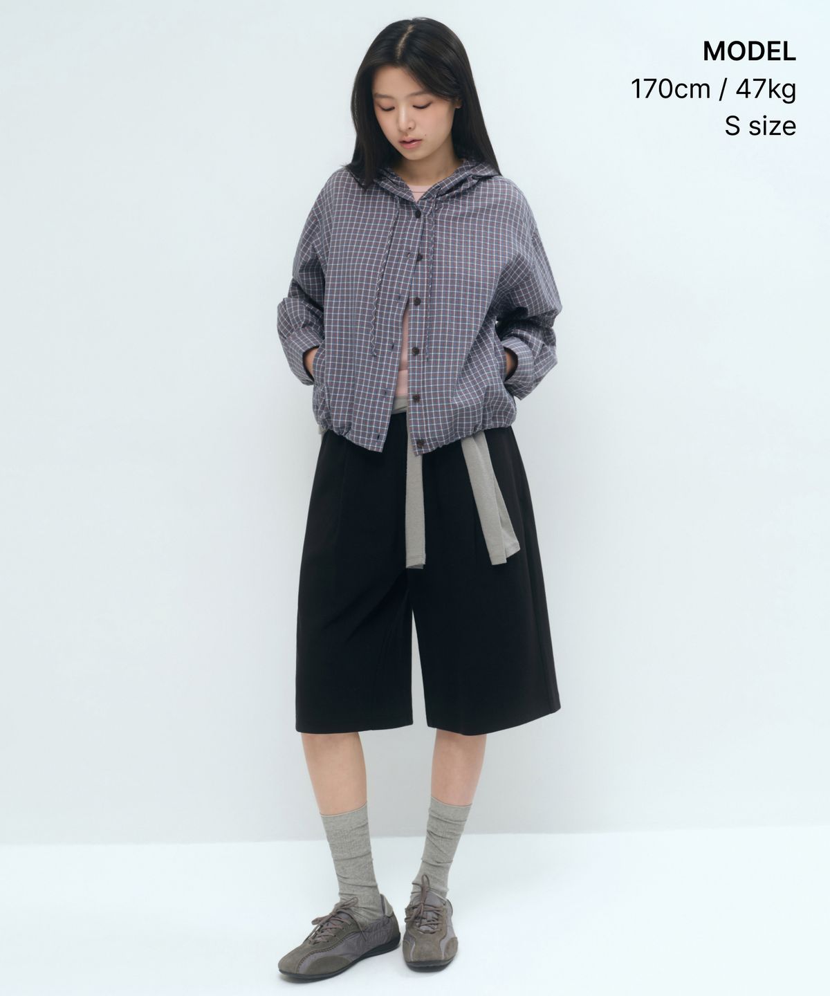 무신사 스탠다드 우먼(MUSINSA STANDARD WOMAN) [쿨탠다드] 우먼즈 원 턱 버뮤다 스웨트 팬츠 [블랙]