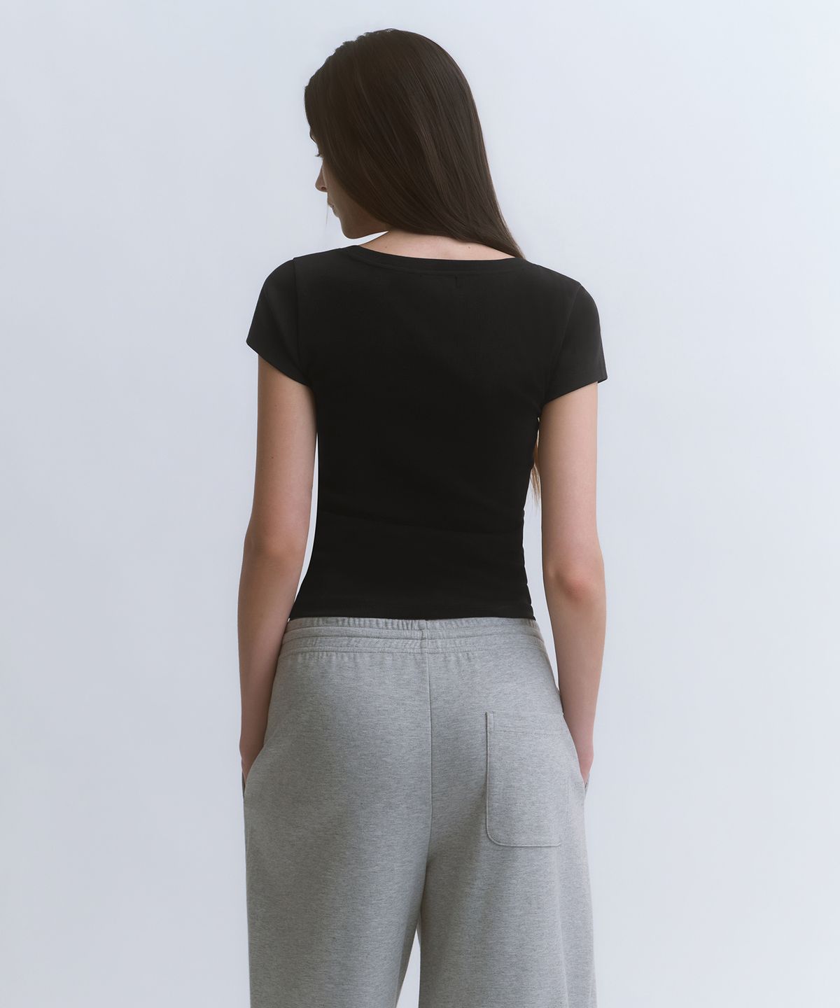 무신사 스탠다드 우먼(MUSINSA STANDARD WOMAN) 우먼즈 슬림 스쿱 넥 캡 슬리브 티셔츠 [블랙]