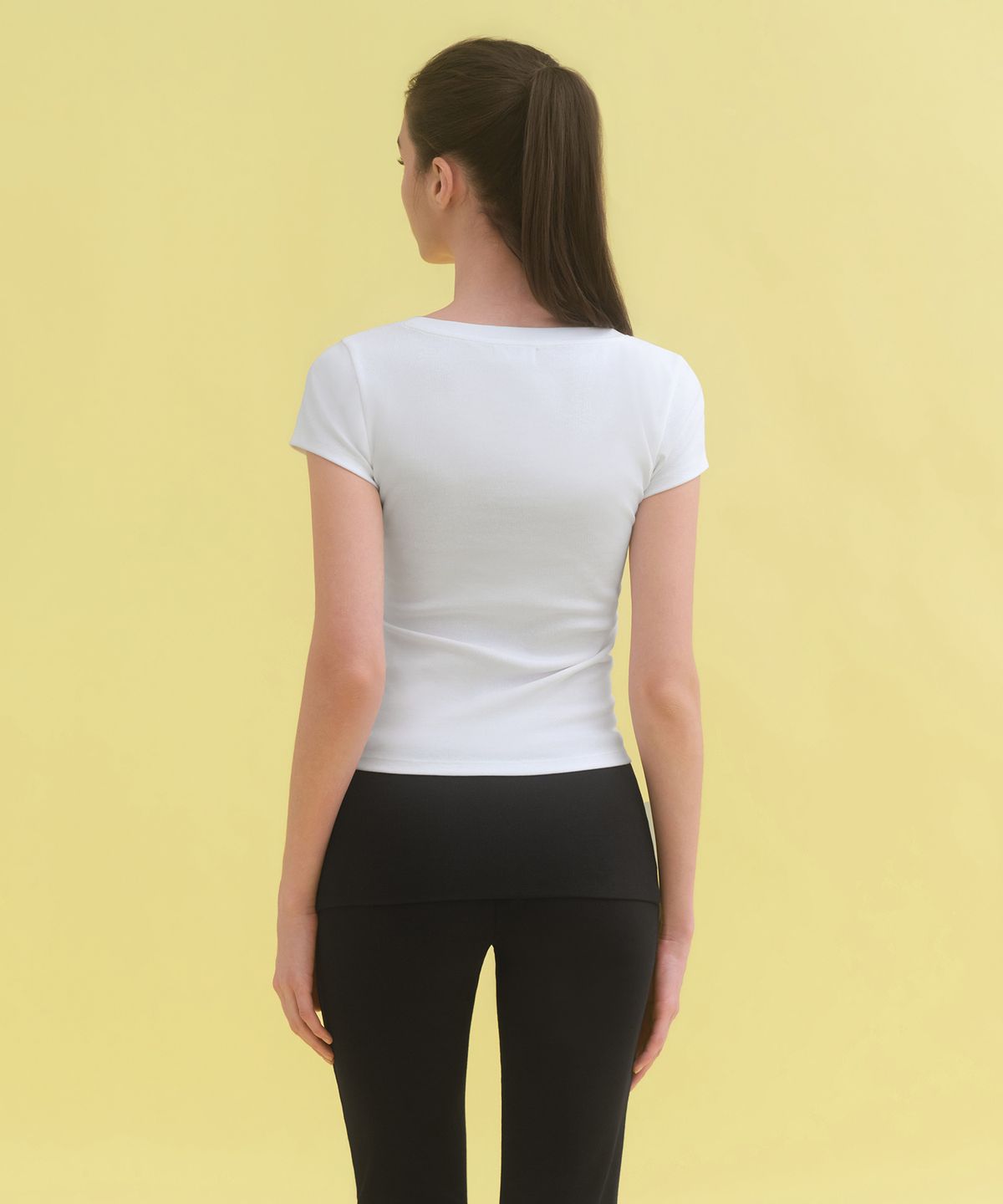 무신사 스탠다드 우먼(MUSINSA STANDARD WOMAN) 우먼즈 슬림 스쿱 넥 캡 슬리브 티셔츠 [화이트]