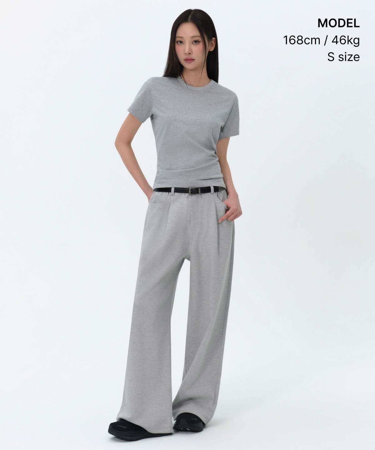 무신사 스탠다드 우먼(MUSINSA STANDARD WOMAN) 우먼즈 플레인 크루 넥 티셔츠 [미디엄 그레이]