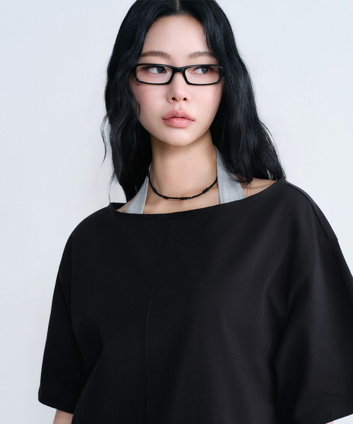 무신사 스탠다드 우먼(MUSINSA STANDARD WOMAN) 우먼즈 릴렉스드 오프숄더 티셔츠 [블랙]