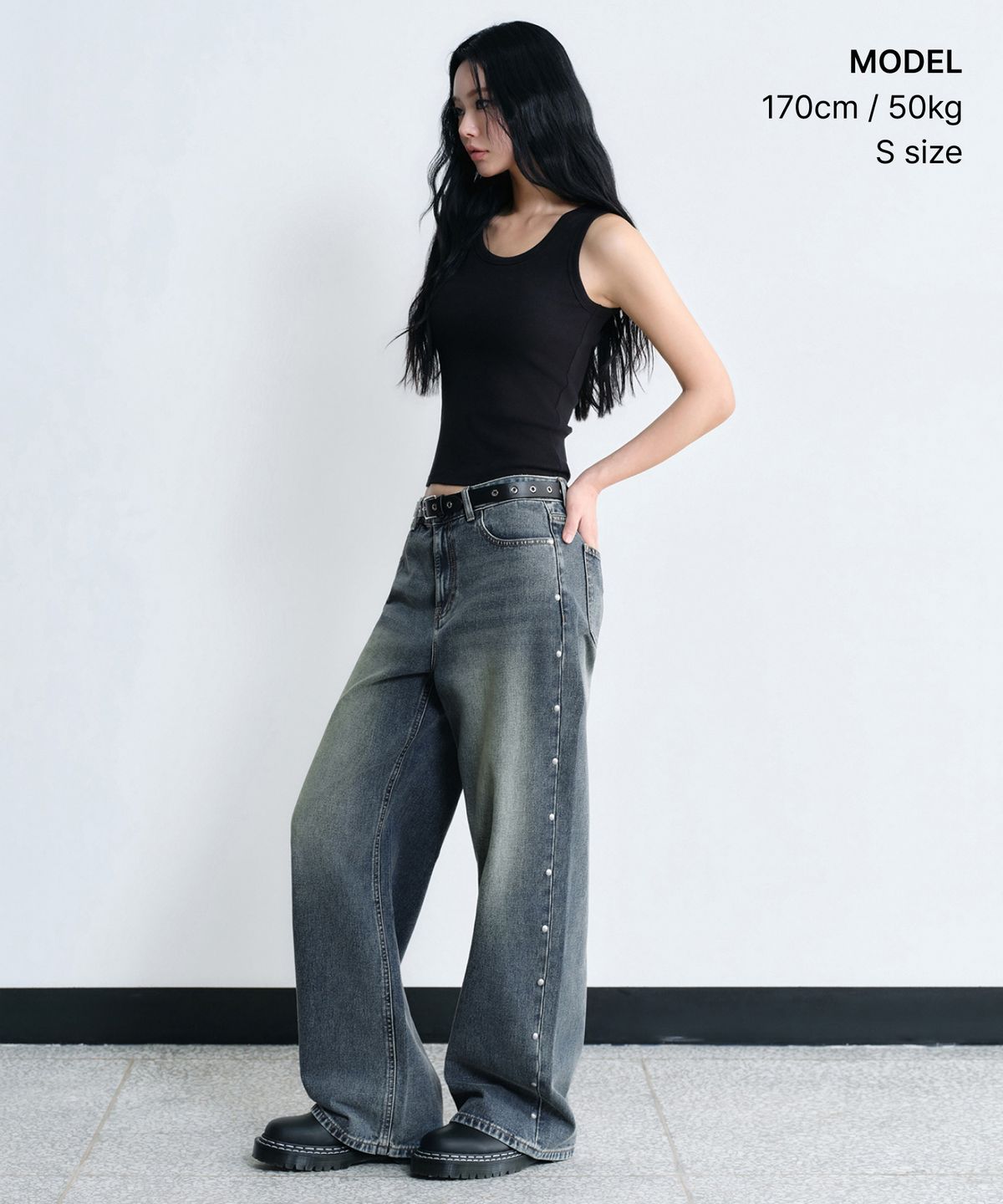 무신사 스탠다드 우먼(MUSINSA STANDARD WOMAN) 우먼즈 스쿱 넥 탱크 탑 [블랙]