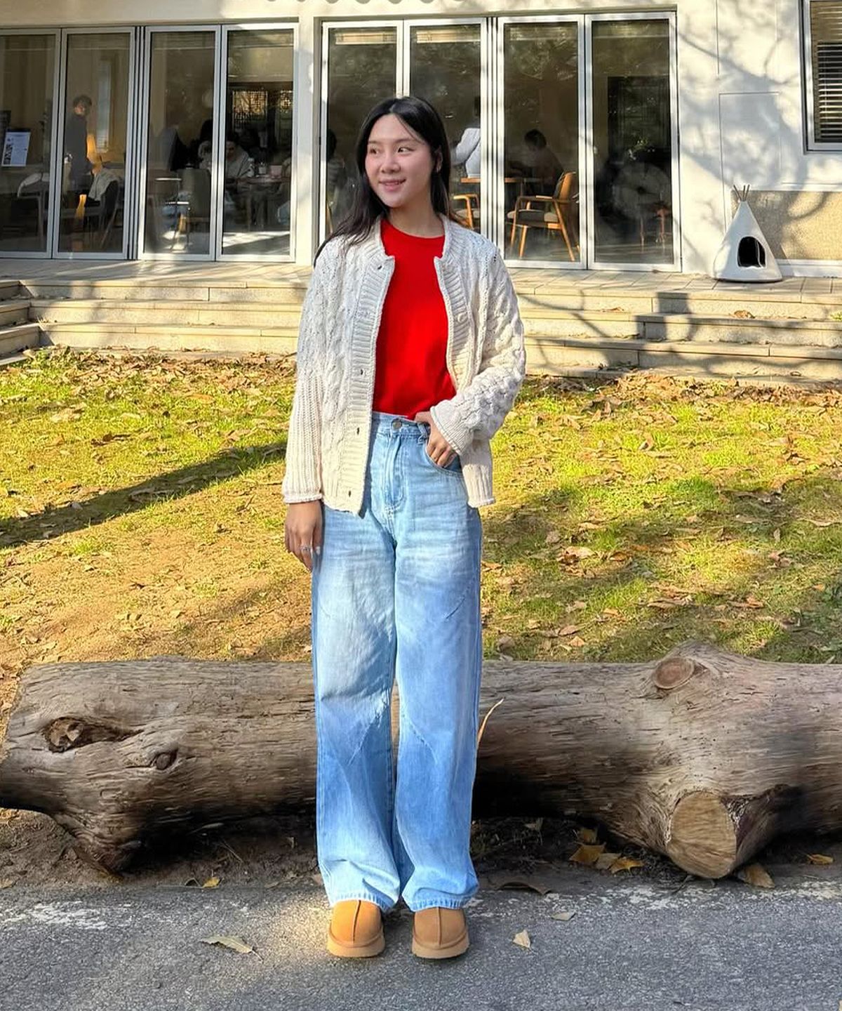 로우그(RAWGUE) 컷팅 워시드 데님 팬츠_라이트블루