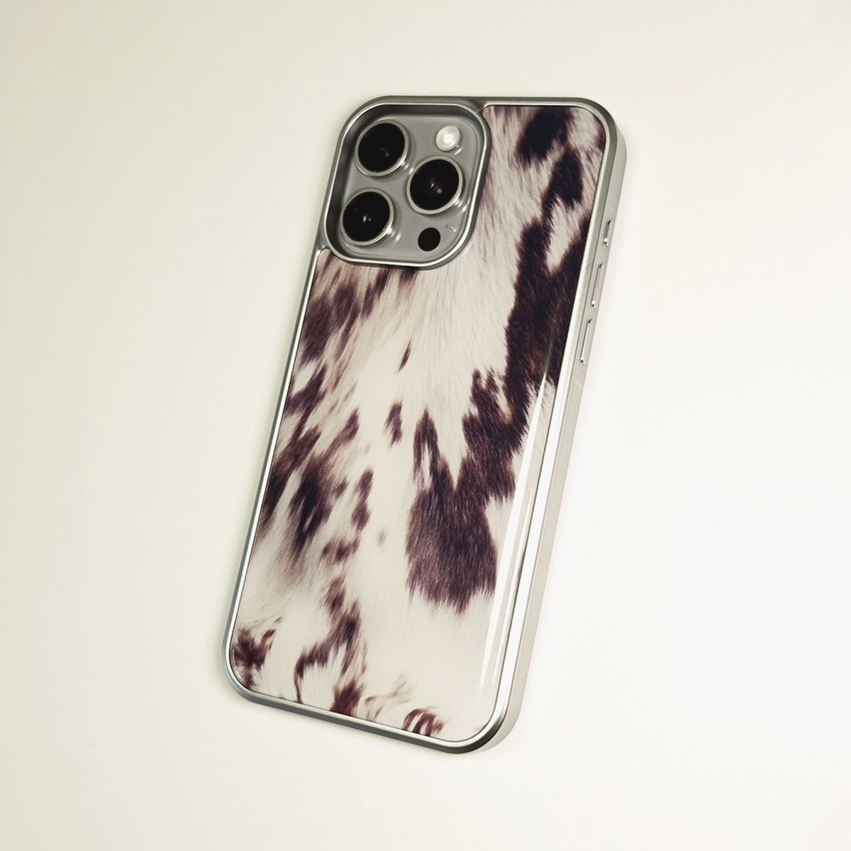 메모리즈바운더리(MEMORIESBOUNDARY) Classic Cowhide Phone Case Beige (SV_Epoxy/MagSafe Glass)