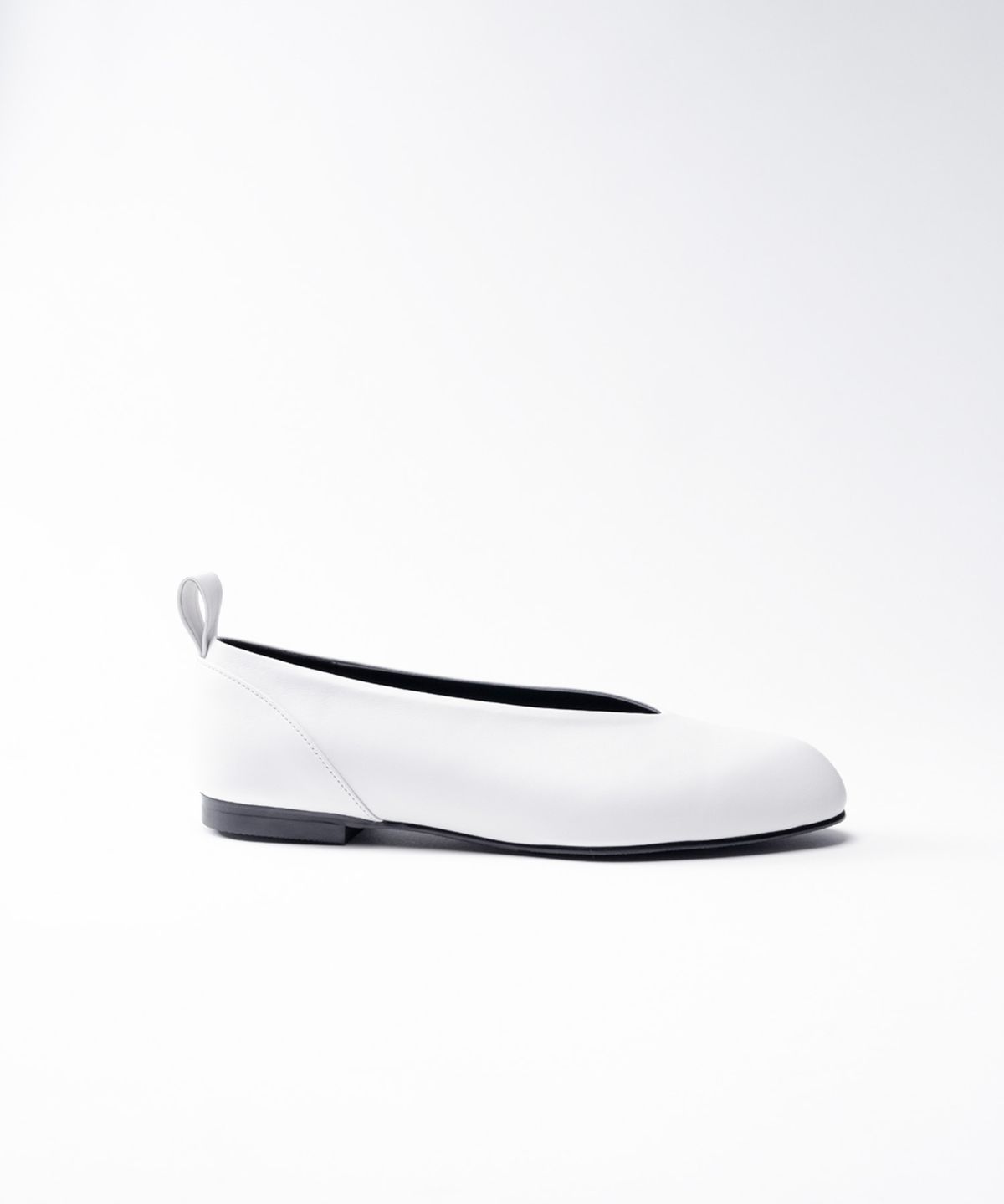 플라디코(PLAADICO) Nomadism Soul Flat, True White