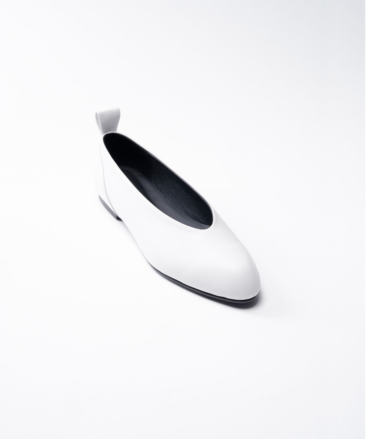 플라디코(PLAADICO) Nomadism Soul Flat, True White