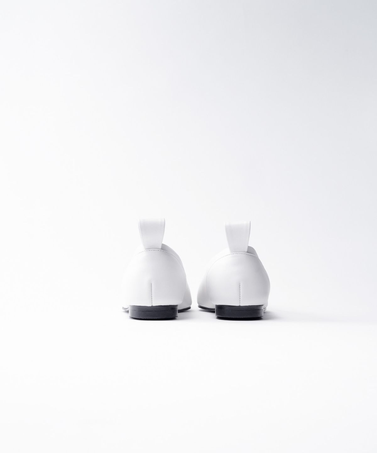 플라디코(PLAADICO) Nomadism Soul Flat, True White