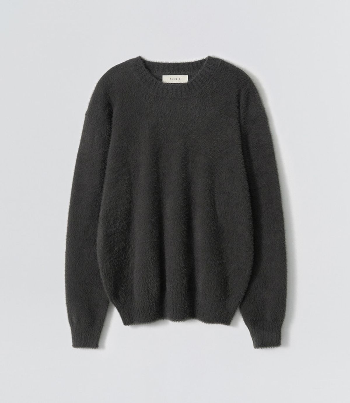 이지오(EZIO) Fluffy Angora Round Knit_Charcoal