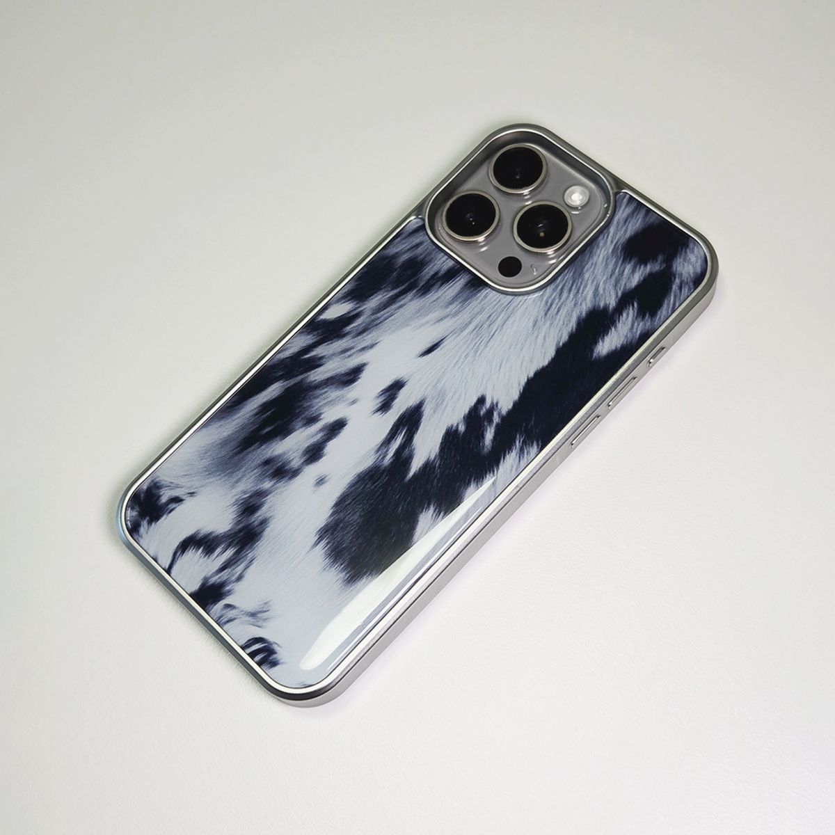 메모리즈바운더리(MEMORIESBOUNDARY) Classic Cowhide Phone Case CoolGray (SV_Epoxy/MagSafe Glass)