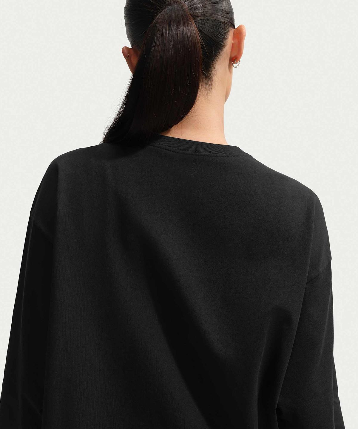 나이키(NIKE) 스포츠웨어 오버사이즈 긴소매 티셔츠 W - 블랙:화이트 / IH7599-010