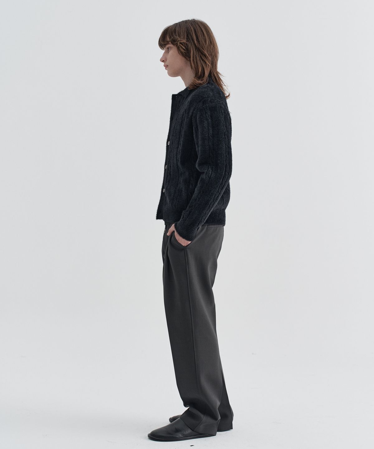 이지오(EZIO) Cable Angora Cara Cardigan_Black