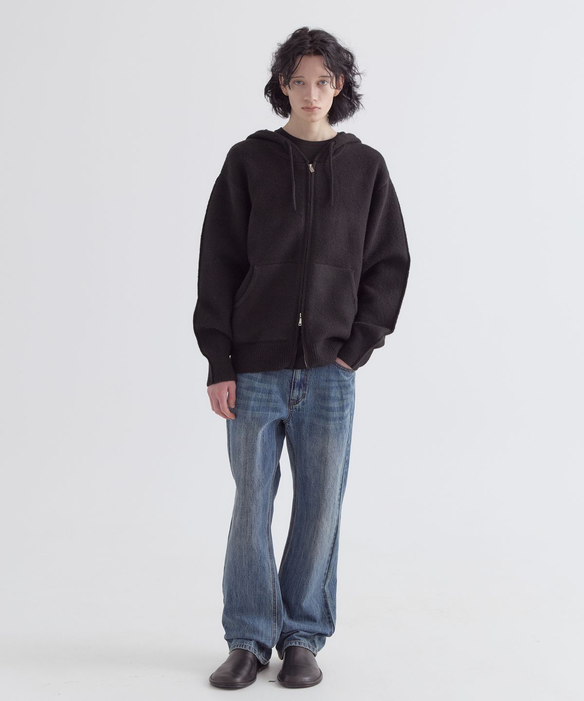 이지오(EZIO) Cozy Wool Blend Hooded Zip-Up knitwear_Black