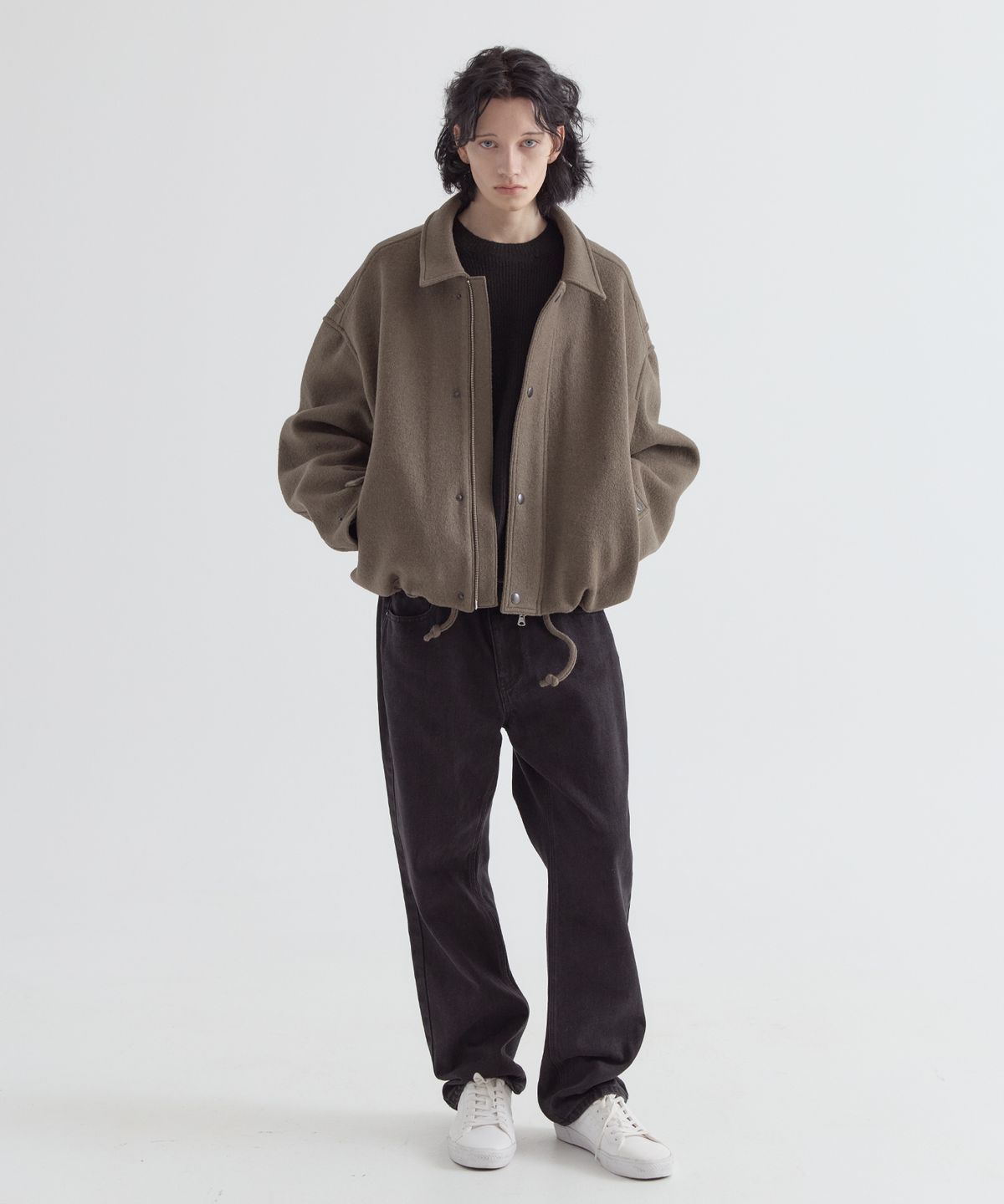 이지오(EZIO) Wool Crop Zip Jacket_Beige